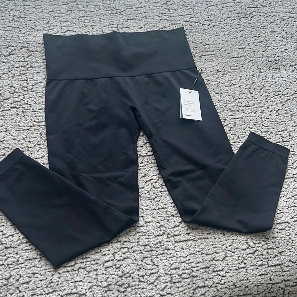 Knix Black Leggings